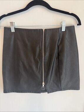 superdown Black Faux Leather Front-Zip Mini Skirt